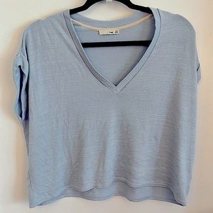 Aritzia Wilfred Free light blue cropped v-neck top
